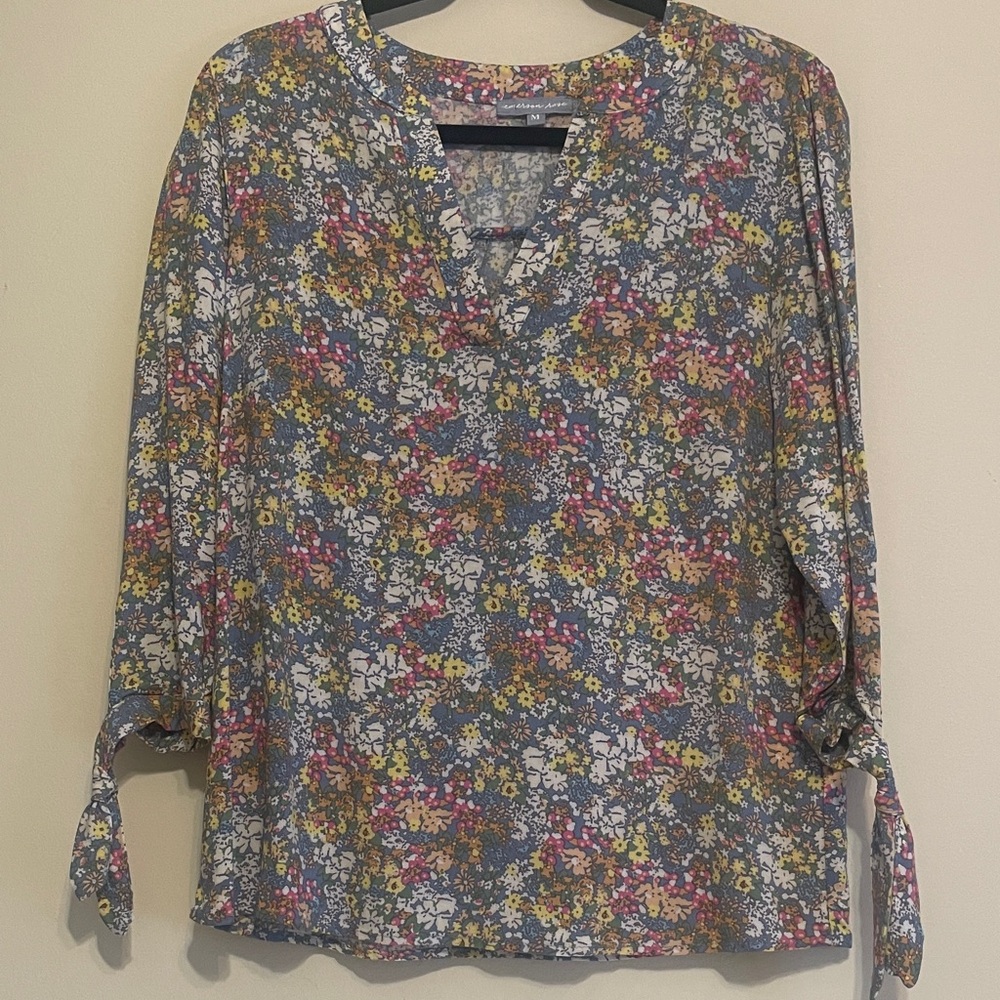 Floral Women's Top - Multicolor